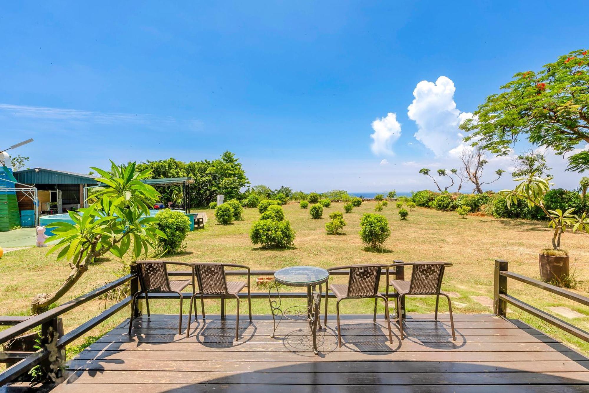 Happiness Ocean View B&B Xiaoliuqiu Bagian luar foto
