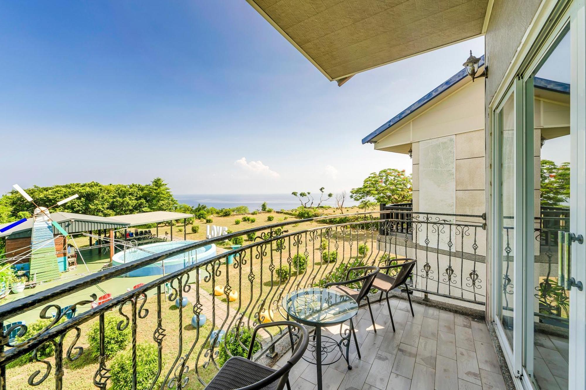 Happiness Ocean View B&B Xiaoliuqiu Bagian luar foto