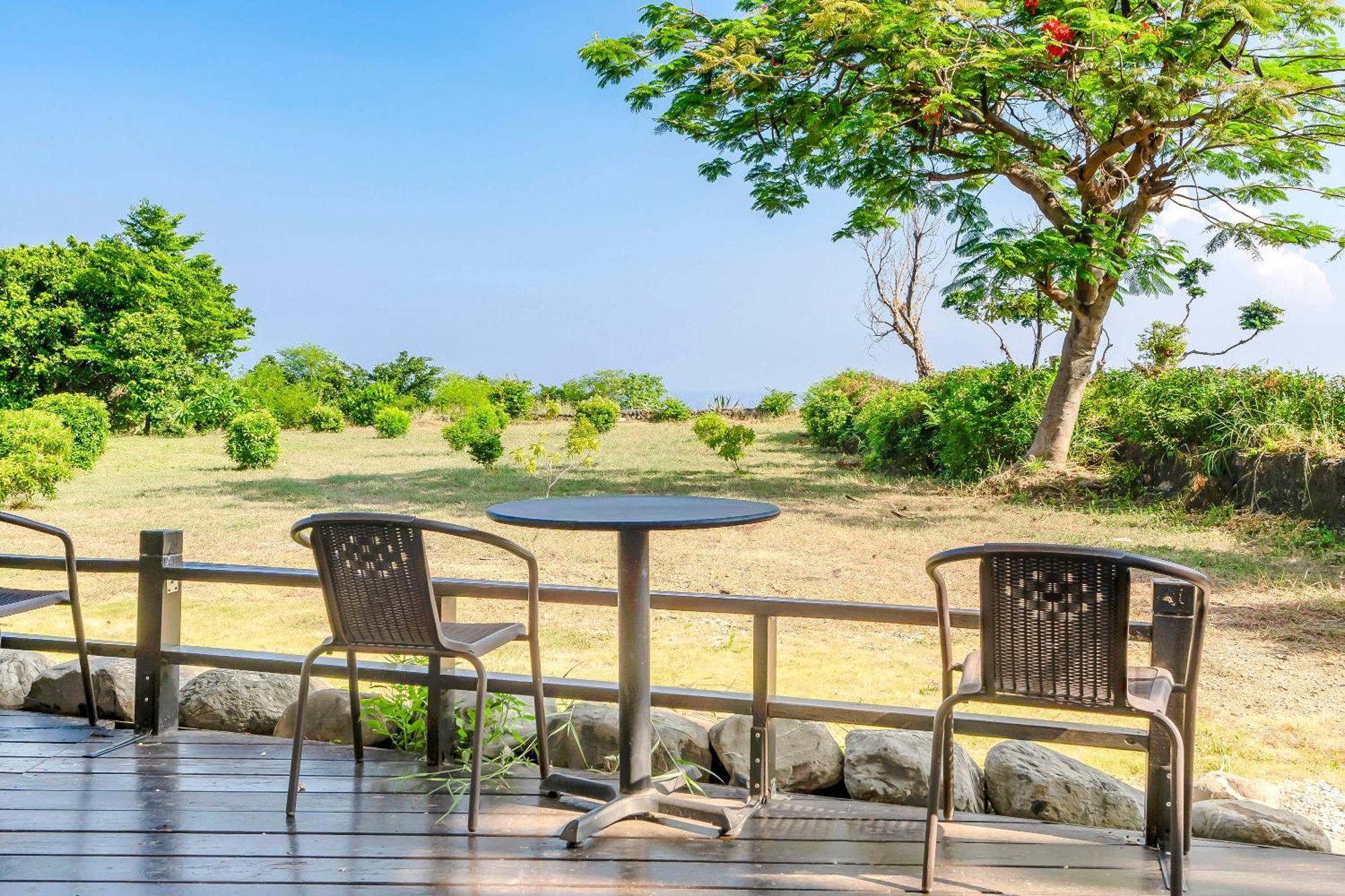 Happiness Ocean View B&B Xiaoliuqiu Bagian luar foto